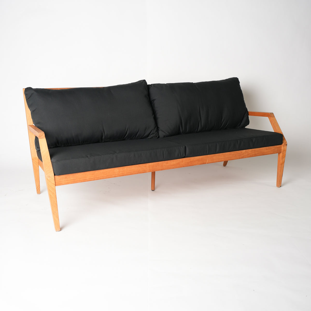 variant-only: Gunnaröd 3-sits loungesoffa med svarta dynor