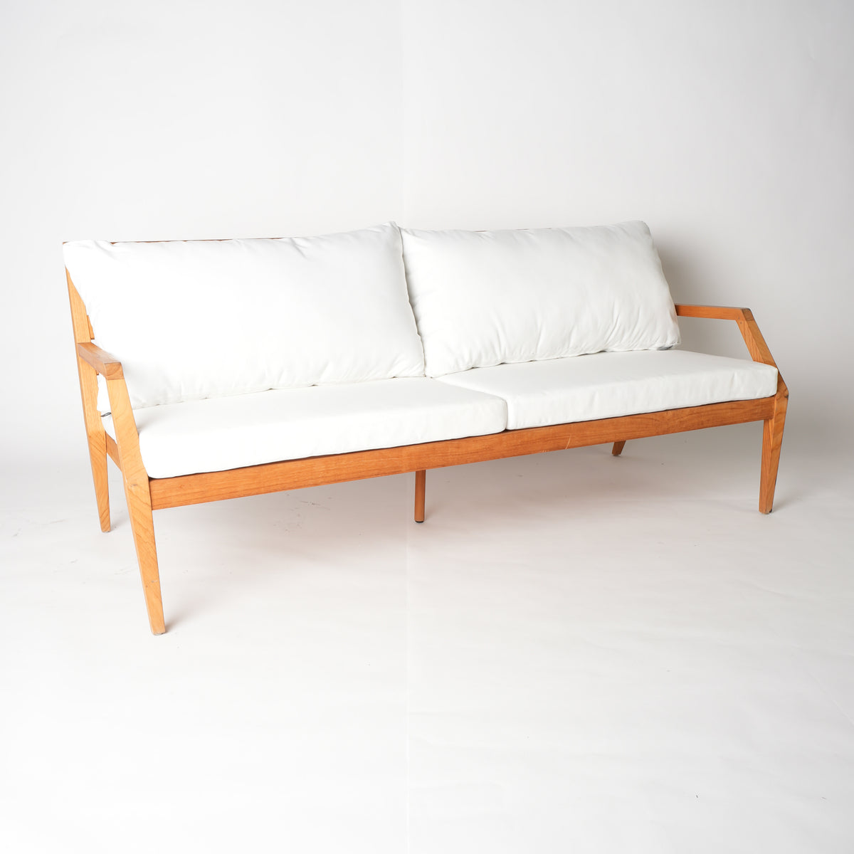 variant-only: Gunnaröd 3-sits loungesoffa med vita dynor