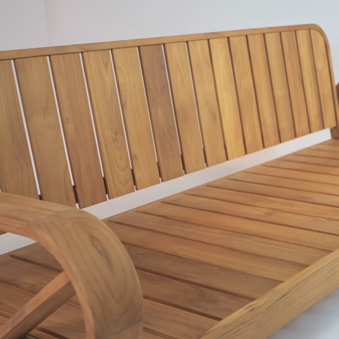 Ladda video: Bålamöllan – 3-sits loungesoffa i teak med dynor
