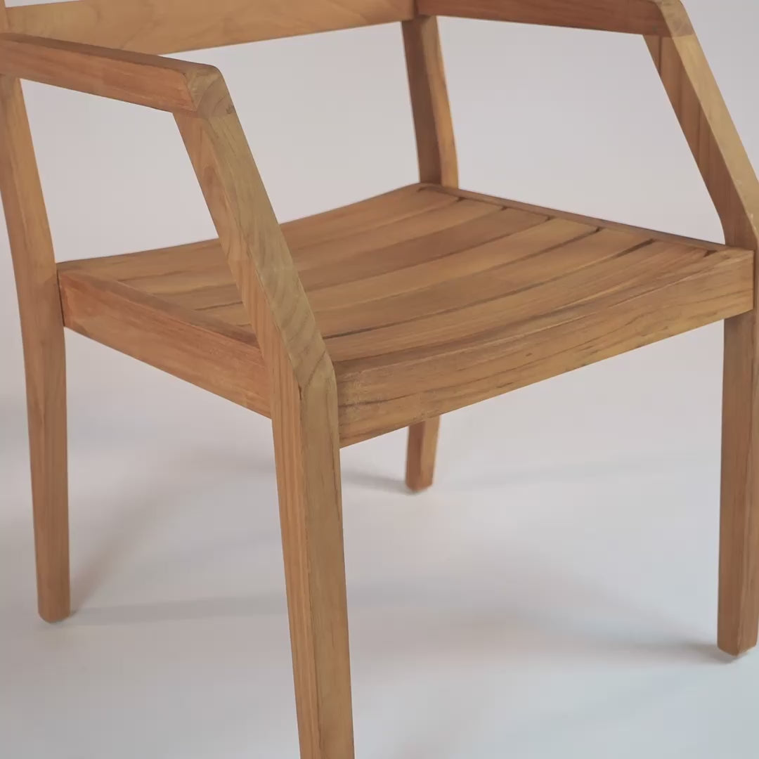Video laden: Gunnaröd – Teak-Esszimmerstuhl A/B-Qualität mit Sitzkissen