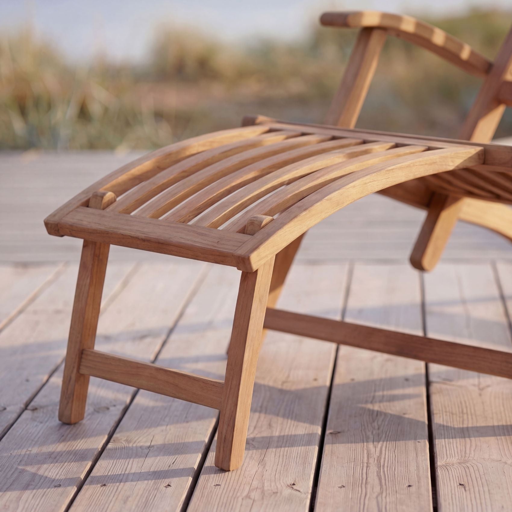 SAL – Däckstol i certifierad Teak A-grade med mässingsdetaljer Stockamöllan